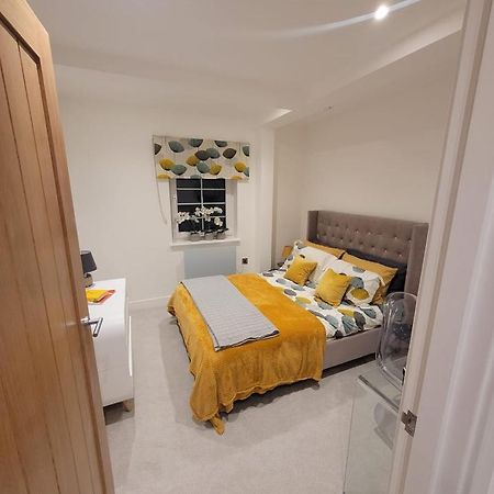 روتشستر Luxury 2 Bed Apartment In The Heart Of Rochester المظهر الخارجي الصورة